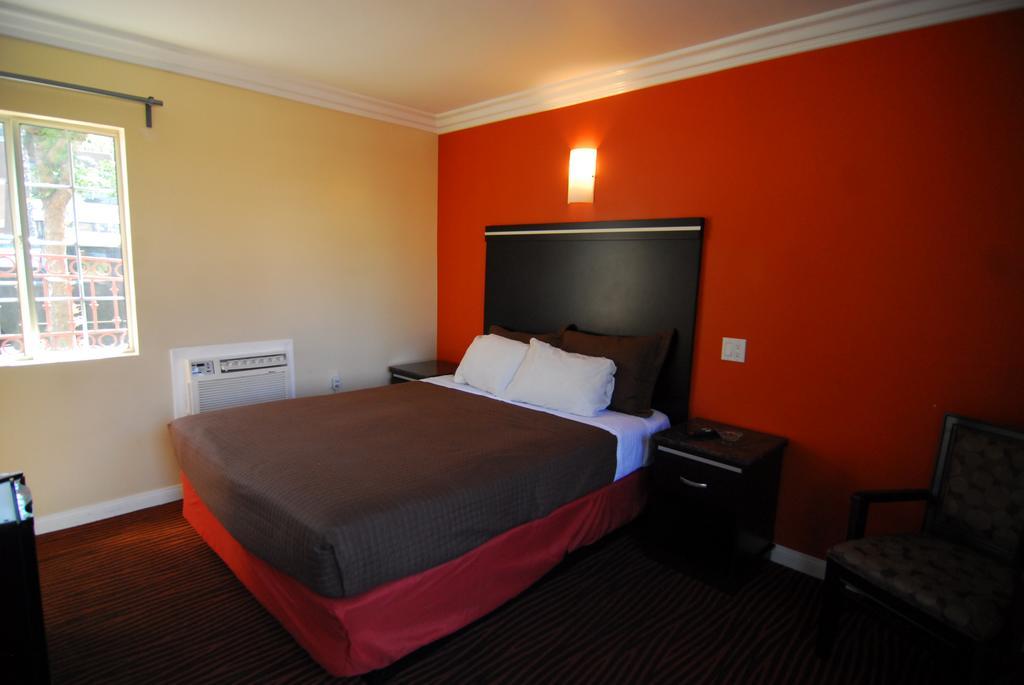 Studio City Inn - Near Universal Studios Hollywood Los Angeles Ruang foto